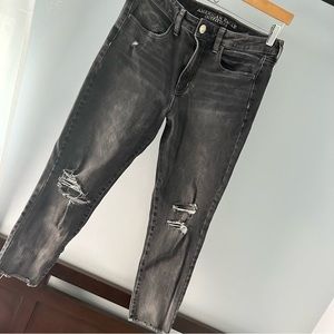 American Eagle Hi-Rise Jegging Crop